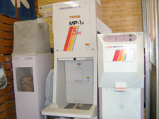 山田屋の小型精米器